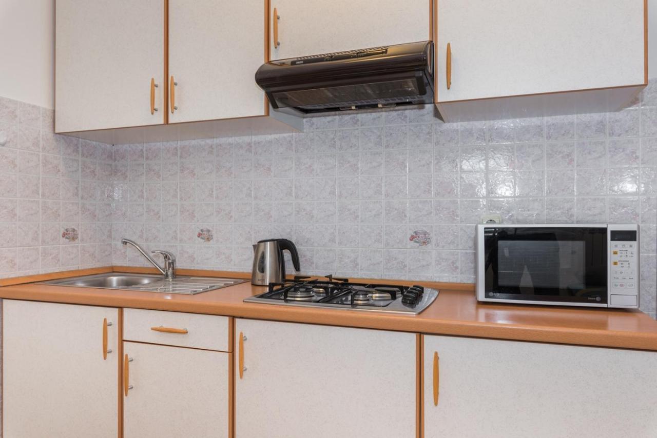 Apartments Villa Adria Rabac Bilik gambar
