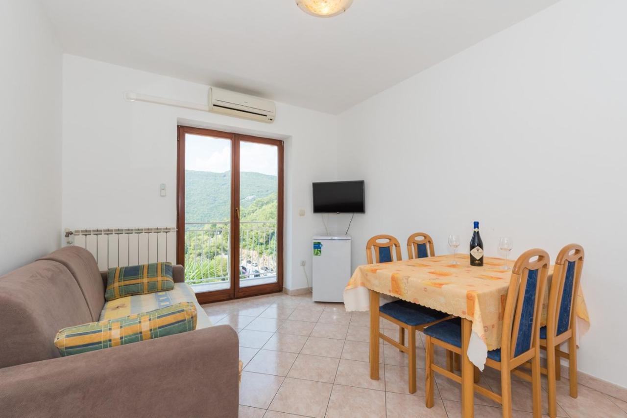Apartments Villa Adria Rabac Luaran gambar