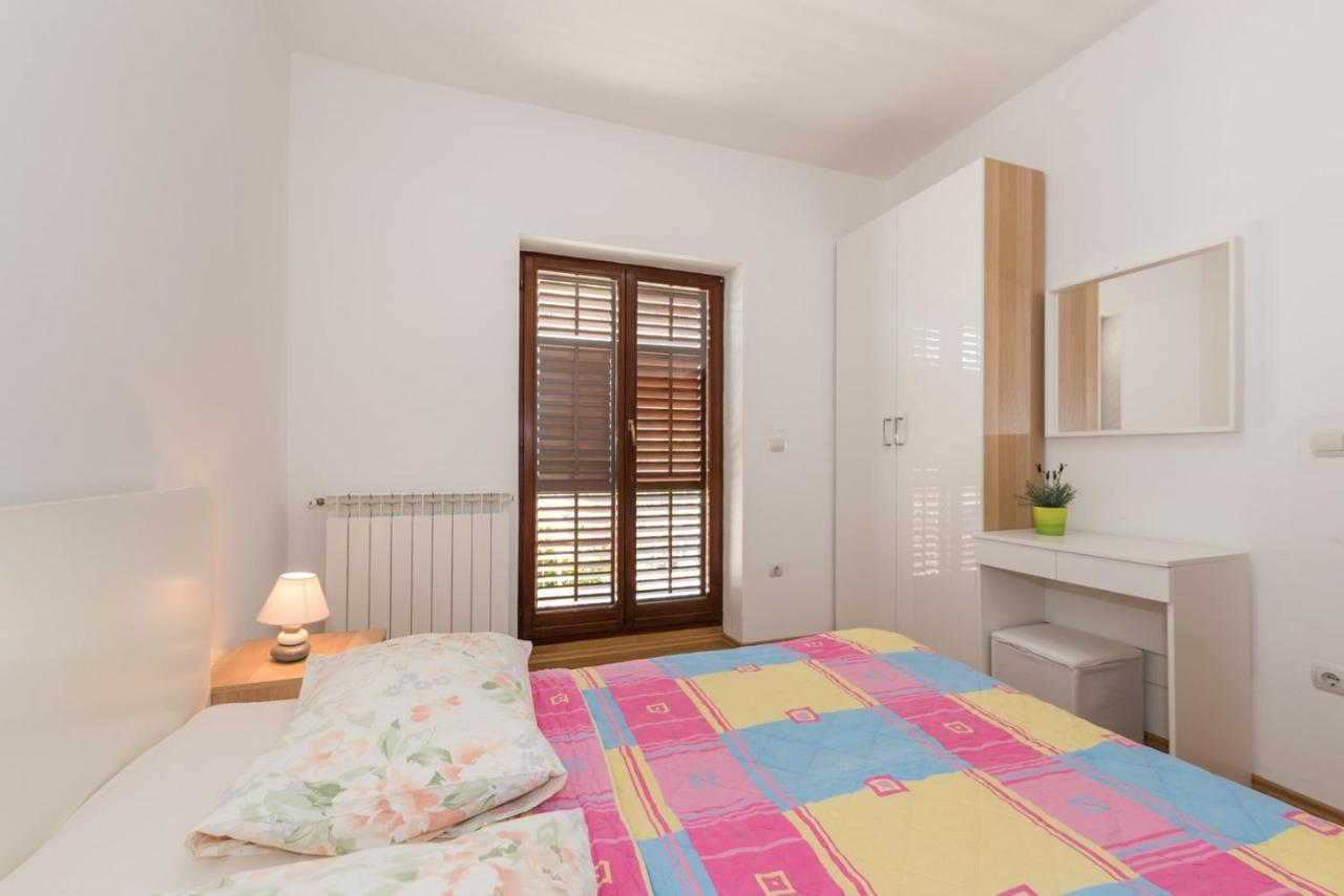 Apartments Villa Adria Rabac Bilik gambar
