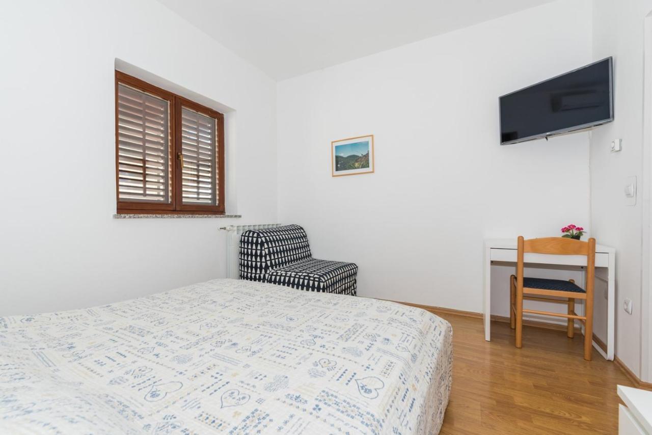 Apartments Villa Adria Rabac Bilik gambar